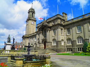 SOUTH SHIELDS TOWN HALL